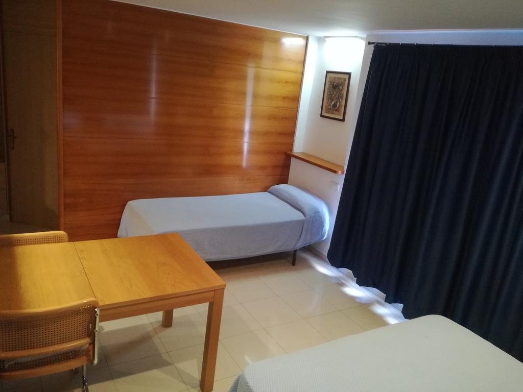 Hotel بلاتجا ذارو الغرفة الصورة